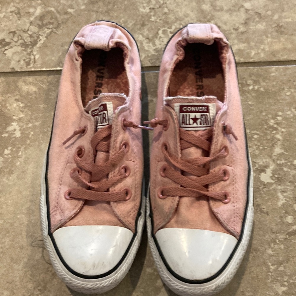 Converse Pink